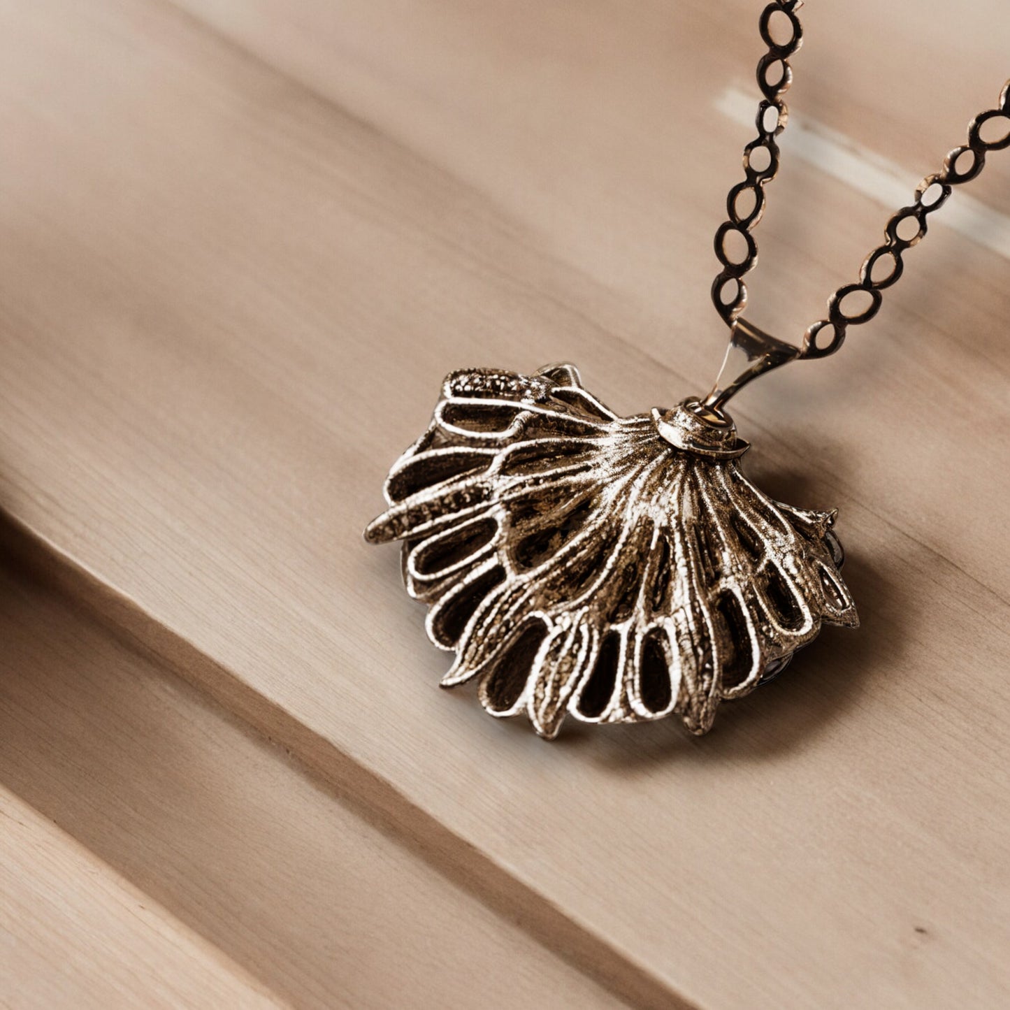 Scallop Radiance Pendant Necklace