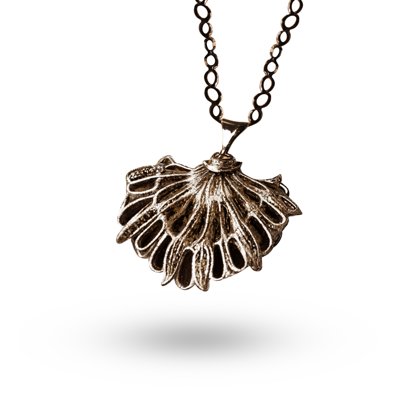 Scallop Radiance Pendant Necklace