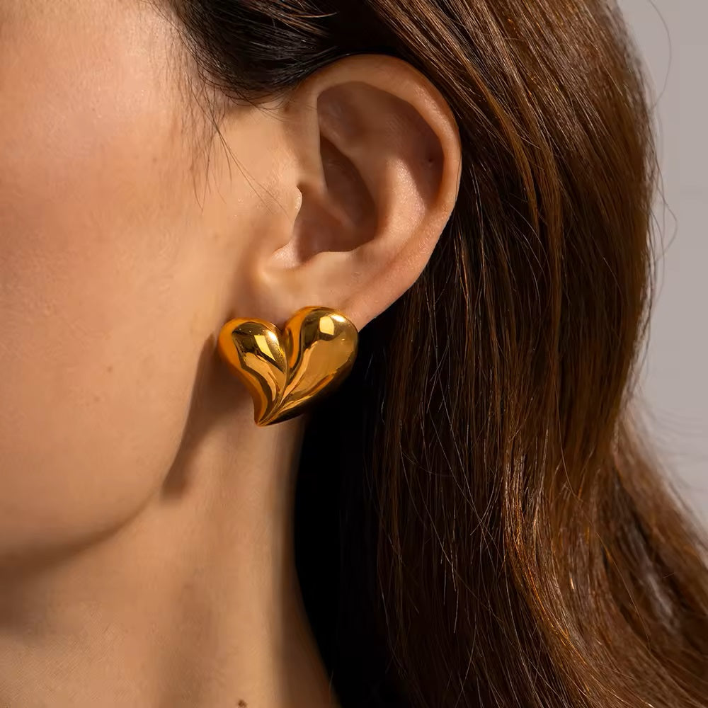 Golden Heartfold Earrings