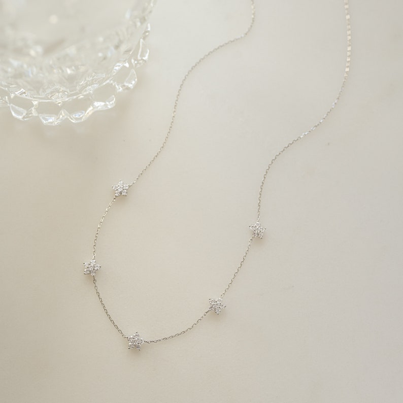 Nexa Starry Chain Necklace